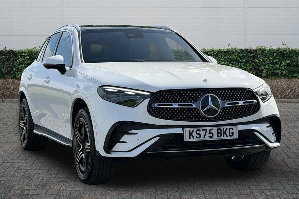 Mercedes-Benz GLC Class 300E 4Matic Amg Line Prem Pan 9G-tronic White