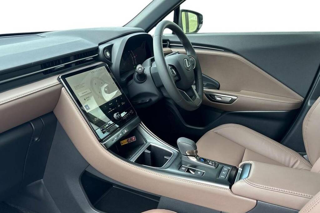 Lexus LBX 1.5 Premium E-cvt WR25OKA Silver #5