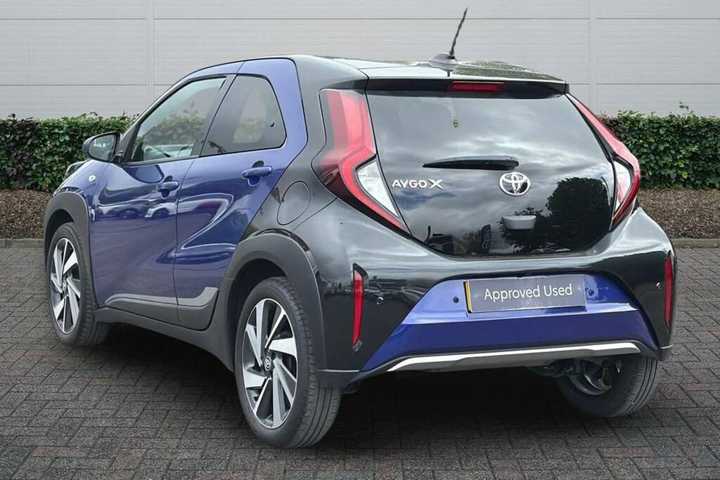 Toyota Aygo X 1.0 Vvt-i Exclusive WN73UUG Blue #2
