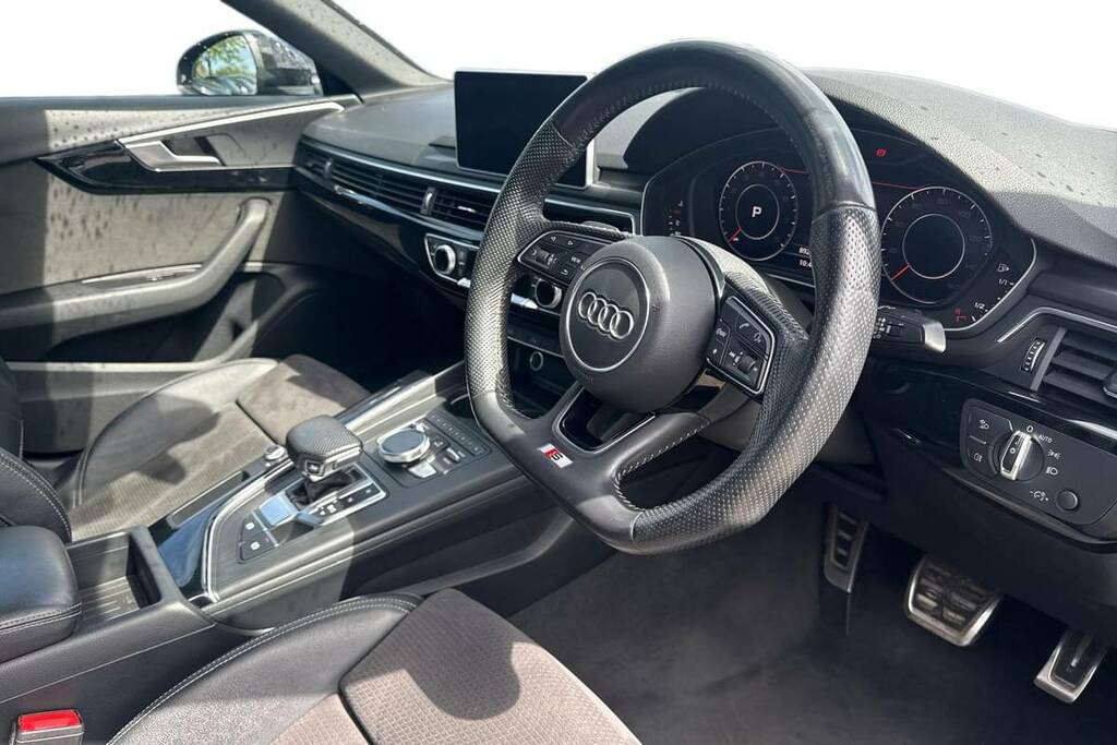 Audi A4 35 Tfsi Black Edition S Tronic  Grey #4