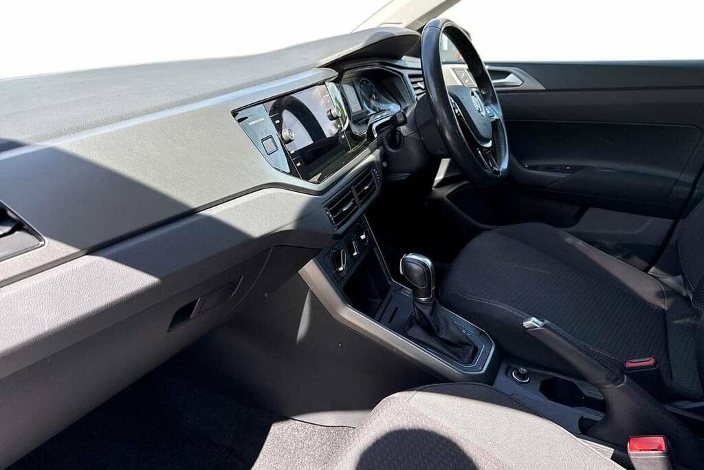 Volkswagen Polo 1.0 Tsi 95 Se Tech Edition Dsg White #2