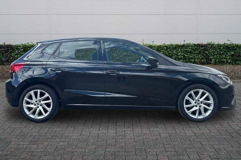 Seat Ibiza 1.0 Tsi 115 Fr Dsg VN24FLM Black #4