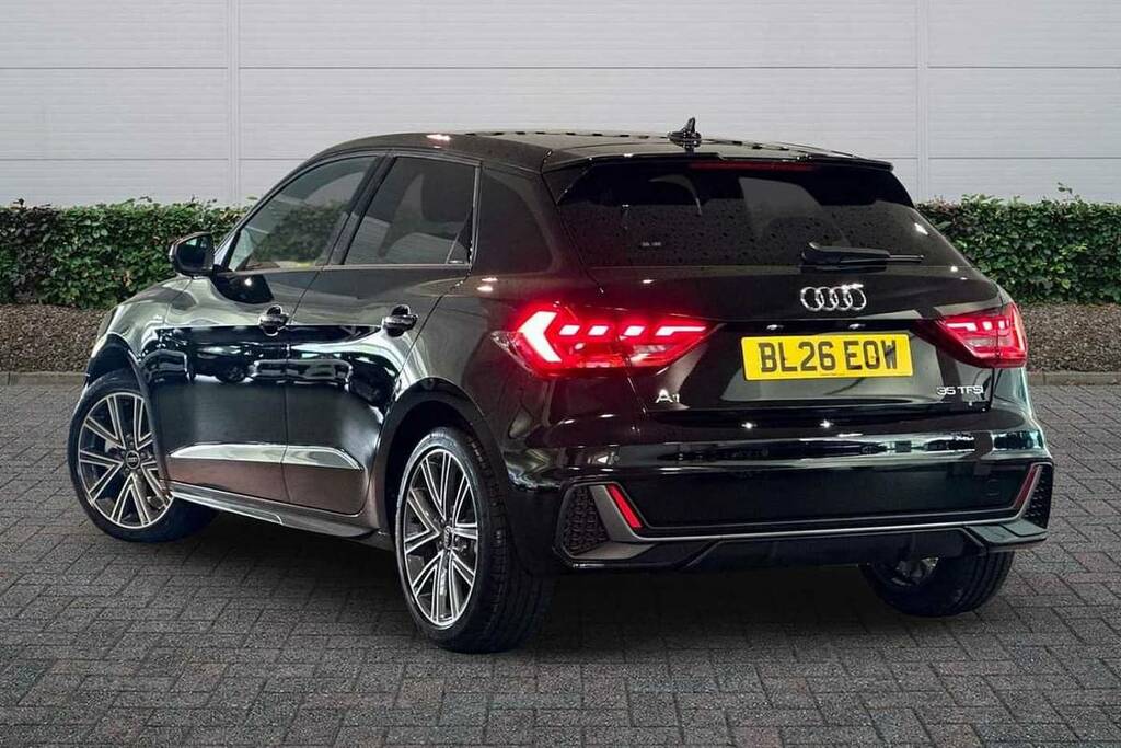 Audi A1 35 Tfsi S Line S Tronic BL26EOW Black #3