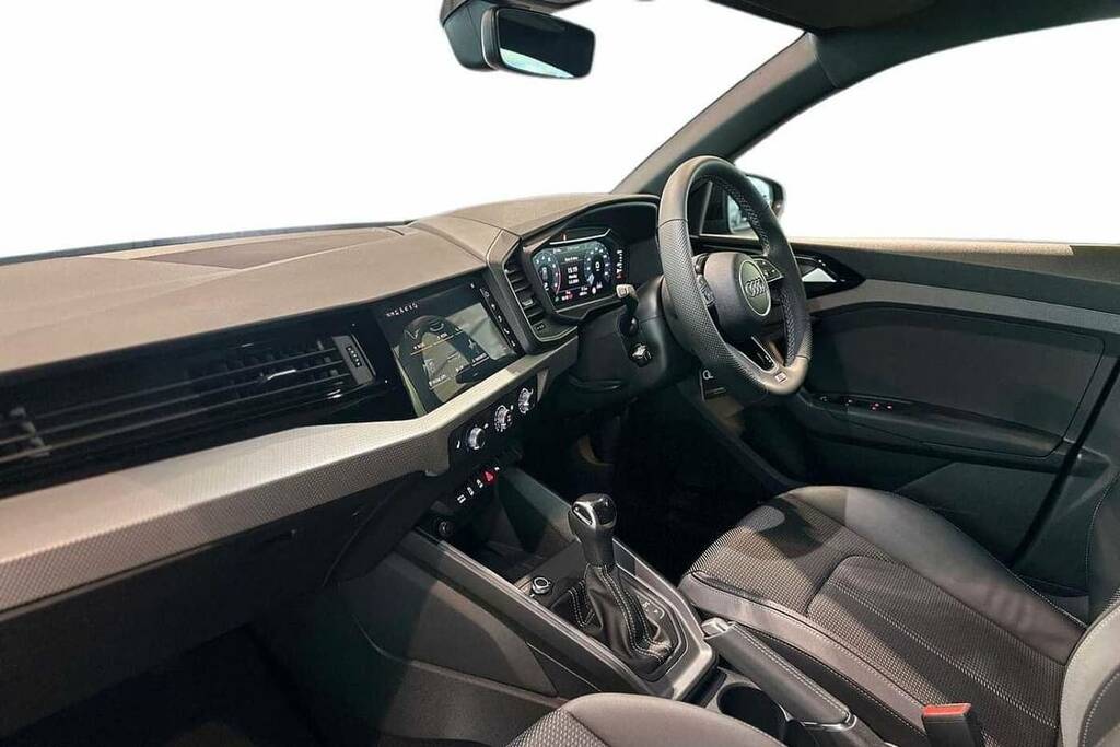 Audi A1 35 Tfsi S Line S Tronic BL26EOW Black #2