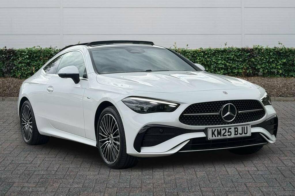 Mercedes-Benz CLE Class 300E Amg Line Premium 9G-tronic White