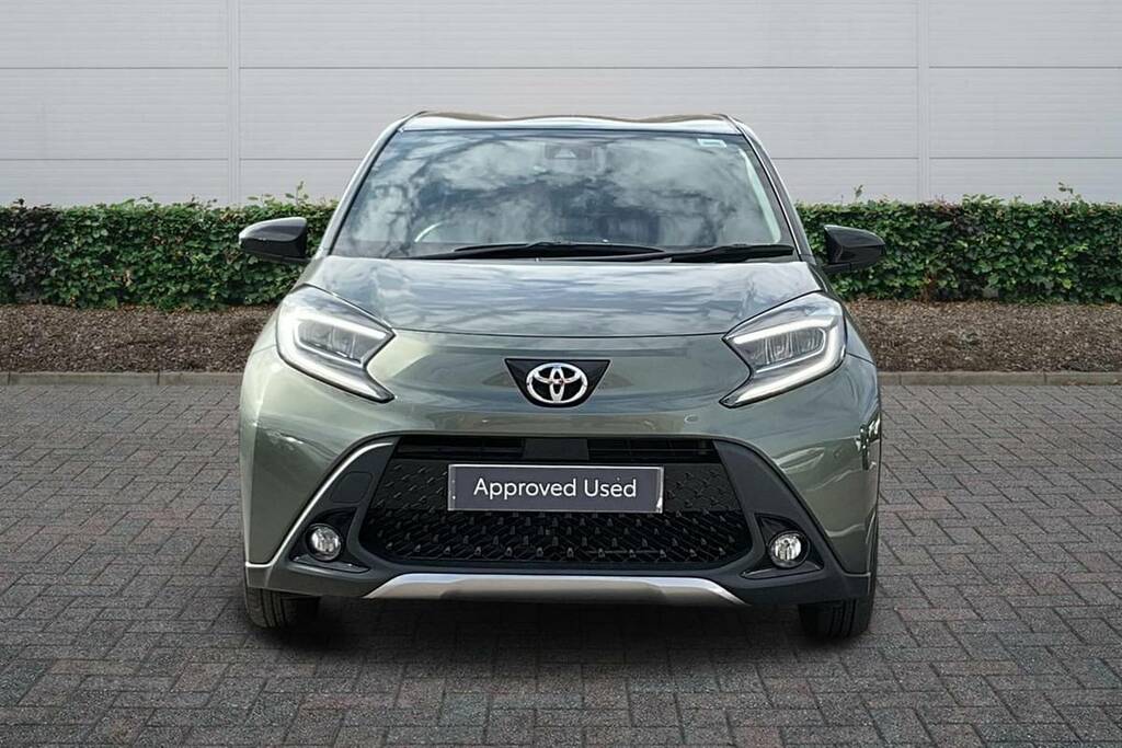 Toyota Aygo X 1.0 Vvt-i Exclusive Green #6