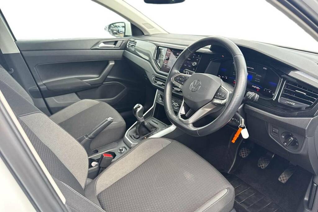 Volkswagen Polo 1.0 Tsi Life BF24OYC White #4