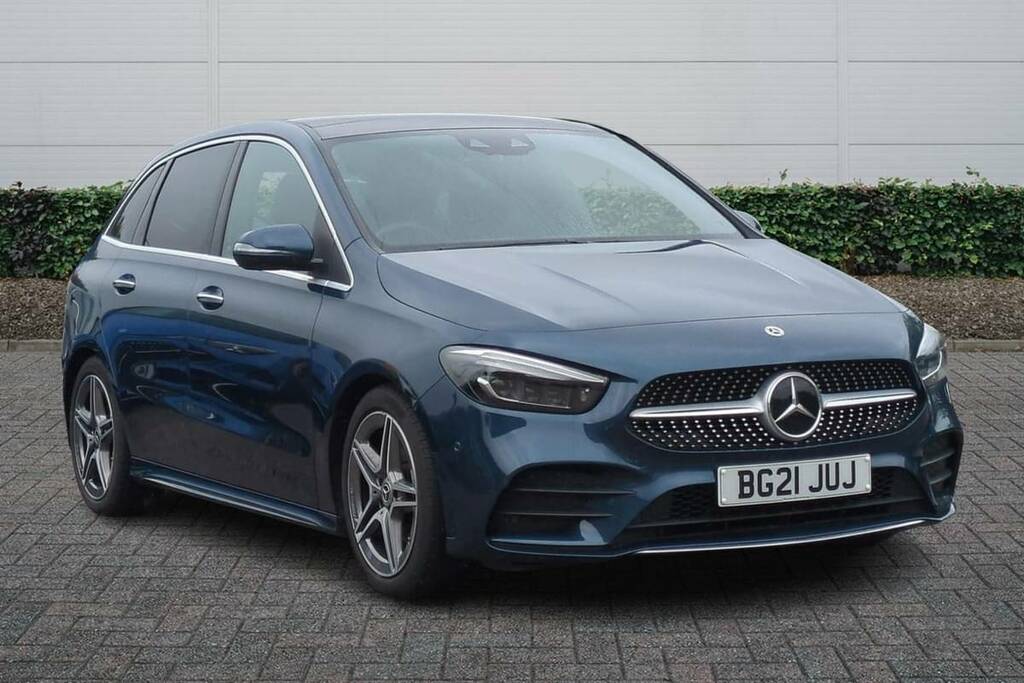 Mercedes-Benz B Class B200 Amg Line Premium Plus Blue