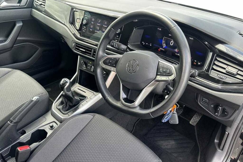 Volkswagen Polo 1.0 Tsi Match BV25XRJ Black #6