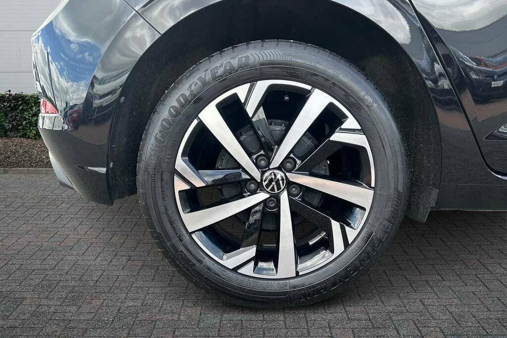 Volkswagen Polo 1.0 Tsi Match BV25XRJ Black #5