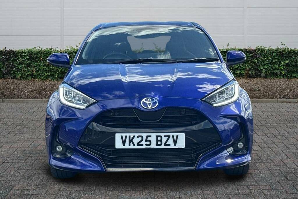 Toyota Yaris 1.5 Hybrid 130 Excel Cvt VK25BZV Blue #3