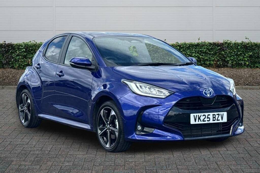 Toyota Yaris 1.5 Hybrid 130 Excel Cvt Blue