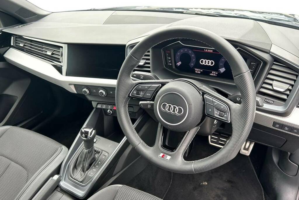 Audi A1 30 Tfsi S Line S Tronic Blue #4