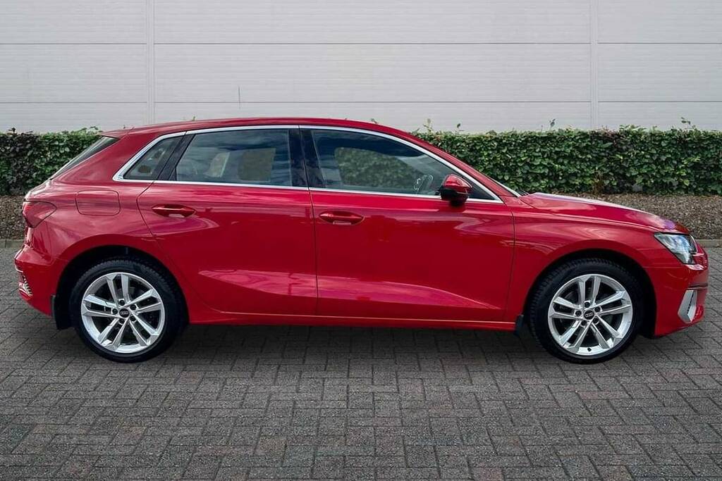 Audi A3 35 Tdi Sport S Tronic ET73XOG Red #4