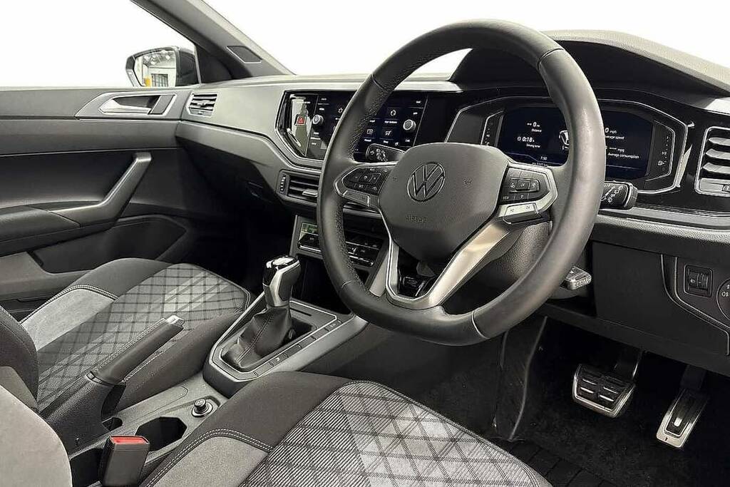 Volkswagen Polo 1.0 Tsi 115 R-line Dsg DE25YHD Black #6