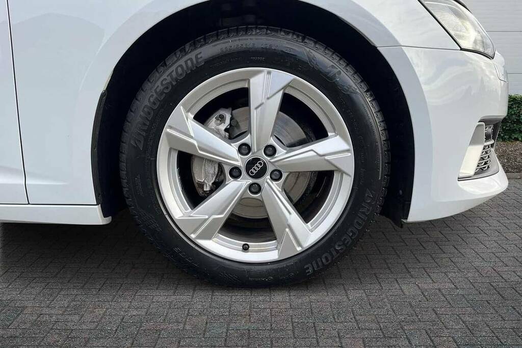 Audi A6 Saloon 40 Tdi Quattro Sport S Tronic Tech Pack White #5