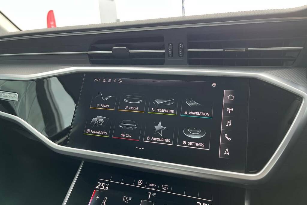 Audi A6 Saloon 40 Tdi Quattro Sport S Tronic Tech Pack White #3