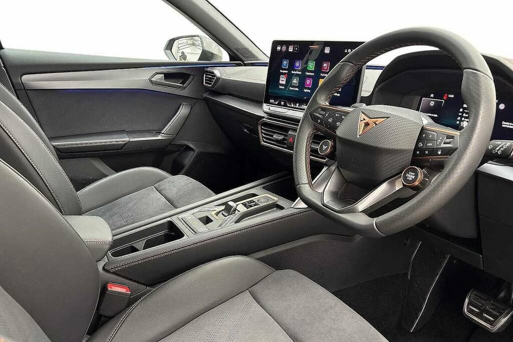 Cupra Leon 1.5 Etsi 150 V2 Dsg KT25WEV Black #5