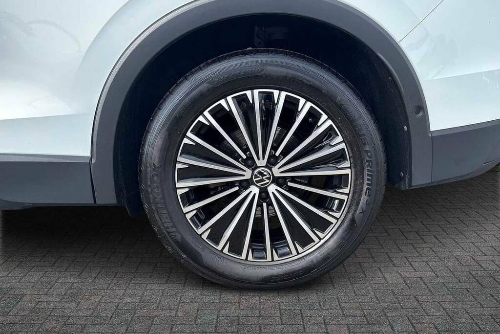 Volkswagen Tiguan 1.5 Etsi 150 Life Dsg White #5