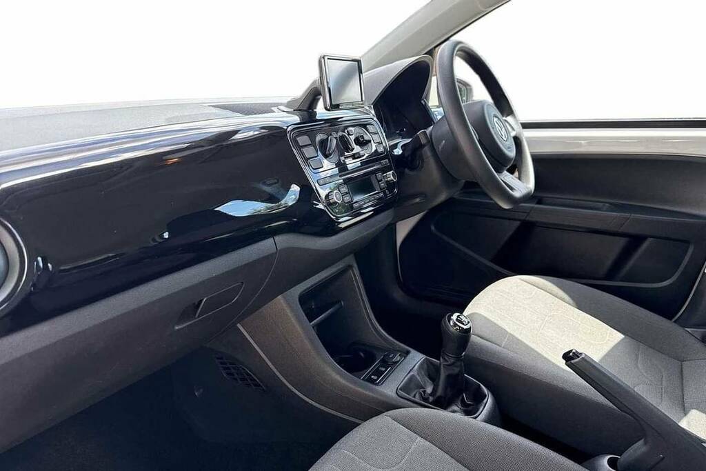 Volkswagen Up 1.0 Move Up FG16FFP White #2