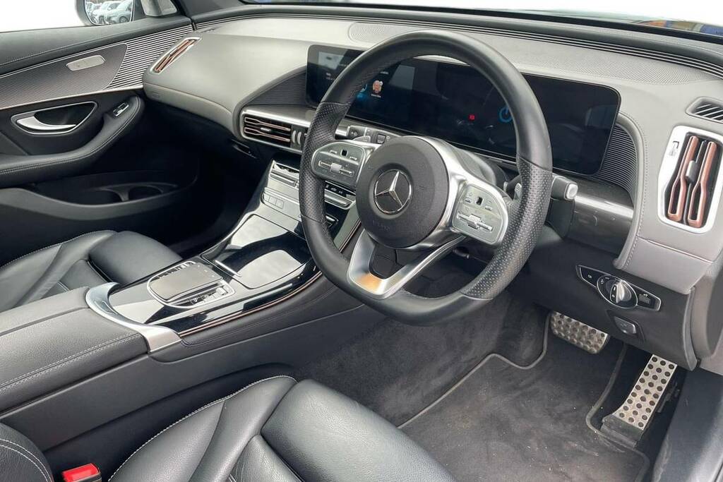 Mercedes-Benz EQC 400 300Kw Amg Line Premium 80Kwh Black #4