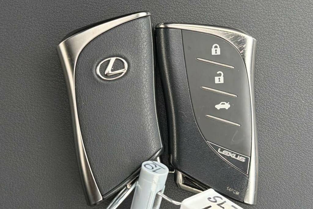 Lexus LC Automatic Silver #27