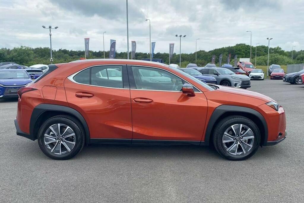 Lexus UX Hatchback Black #21