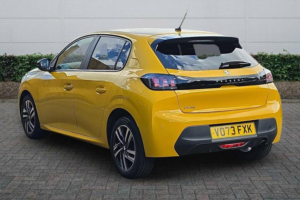 Peugeot 208 1.2 Puretech Active Premium V073FXK Yellow #5