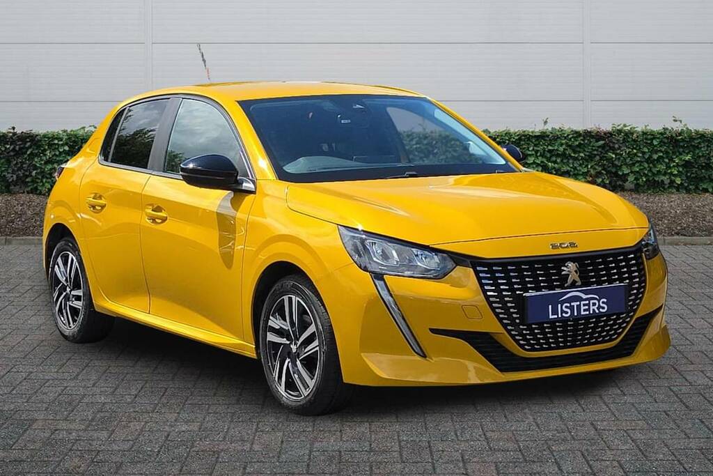 Peugeot 208 1.2 Puretech Active Premium Yellow