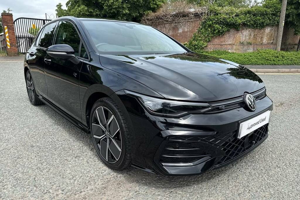Volkswagen Golf 1.5 Tsi 150 Black Edition FN74BLK Black #5