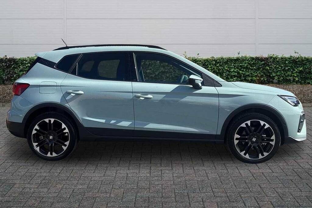 Seat Arona 1.5 Tsi 150 Fr Sport Dsg VK26TXT Grey #4