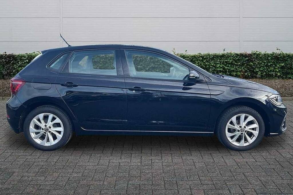 Volkswagen Polo 1.0 Tsi Style VO73PNV Black #4