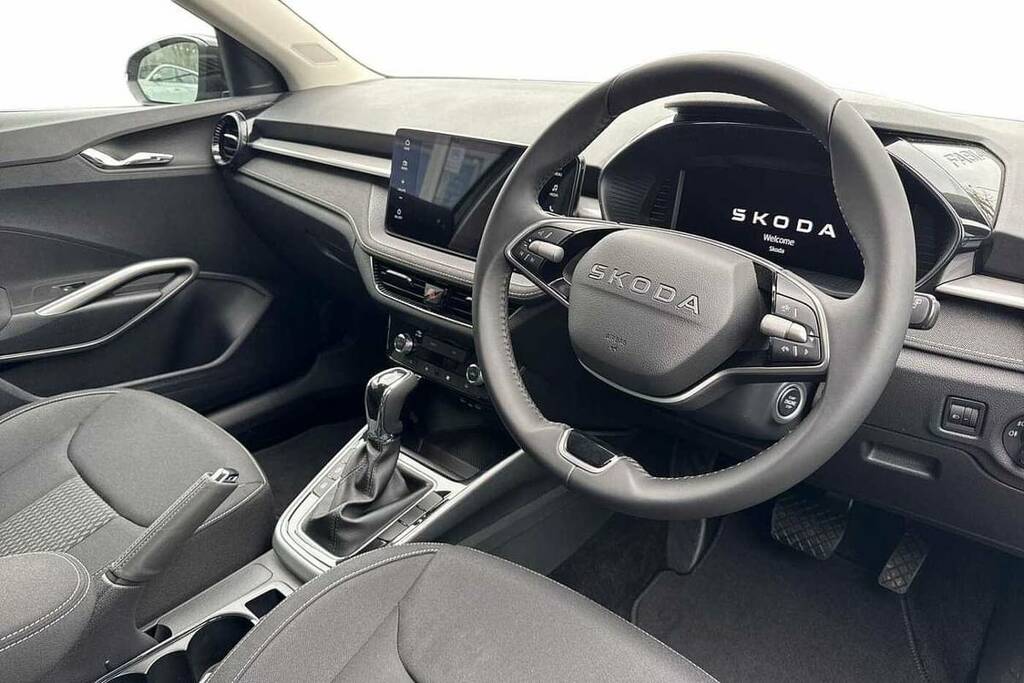 Skoda Fabia 1.0 Tsi 116 Se L Edition Dsg Black #6