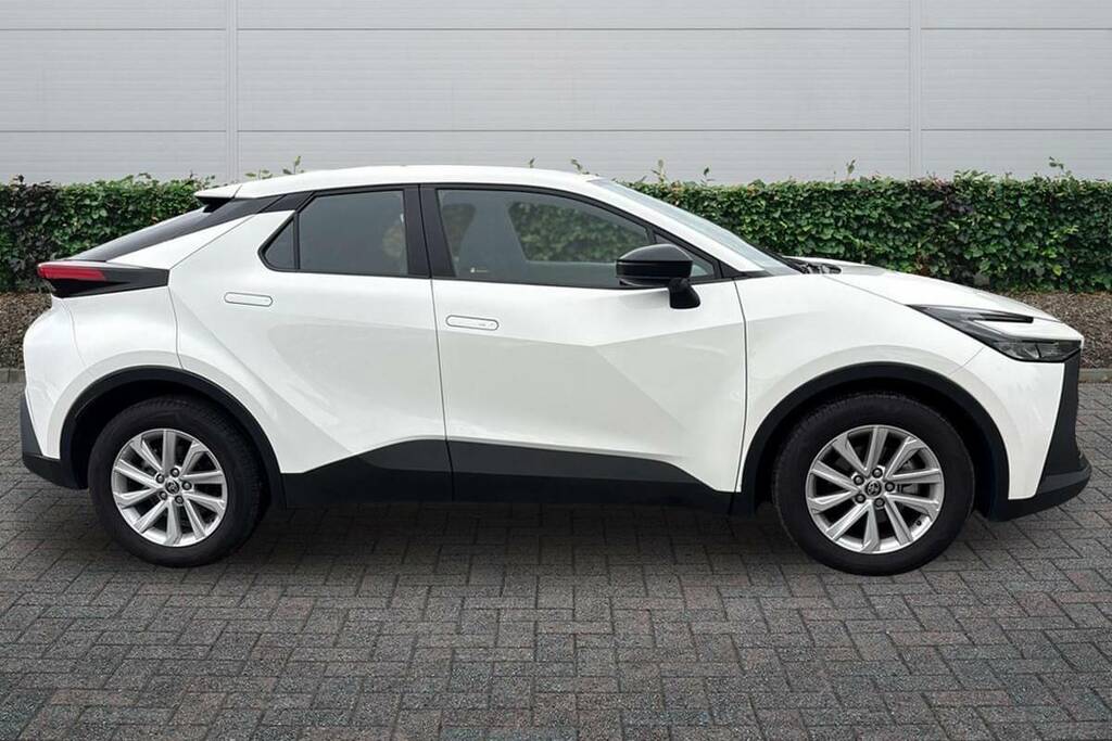 Toyota C-Hr 1.8 Hybrid Icon Cvt FL74BAU White #5