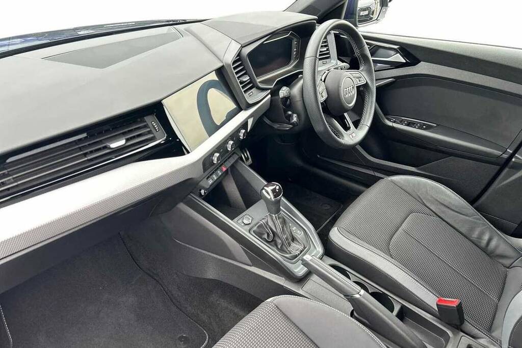 Audi A1 30 Tfsi 110 S Line S Tronic VU24FKM Blue #2