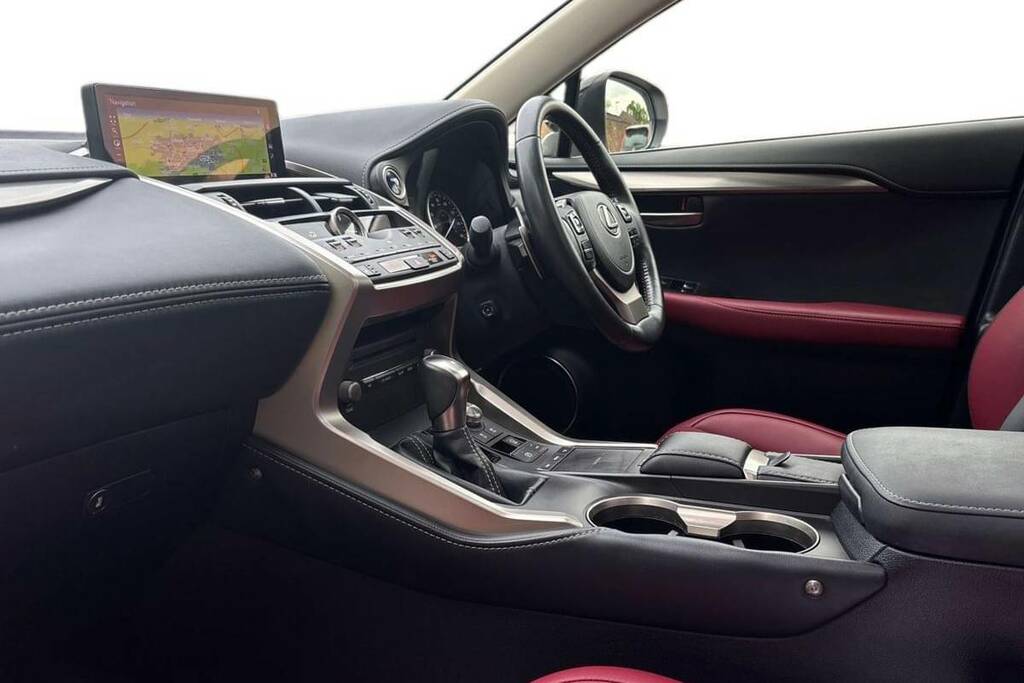 Lexus NX 300H 2.5 Premium Sport Edition Cvt Pan Roof White #5