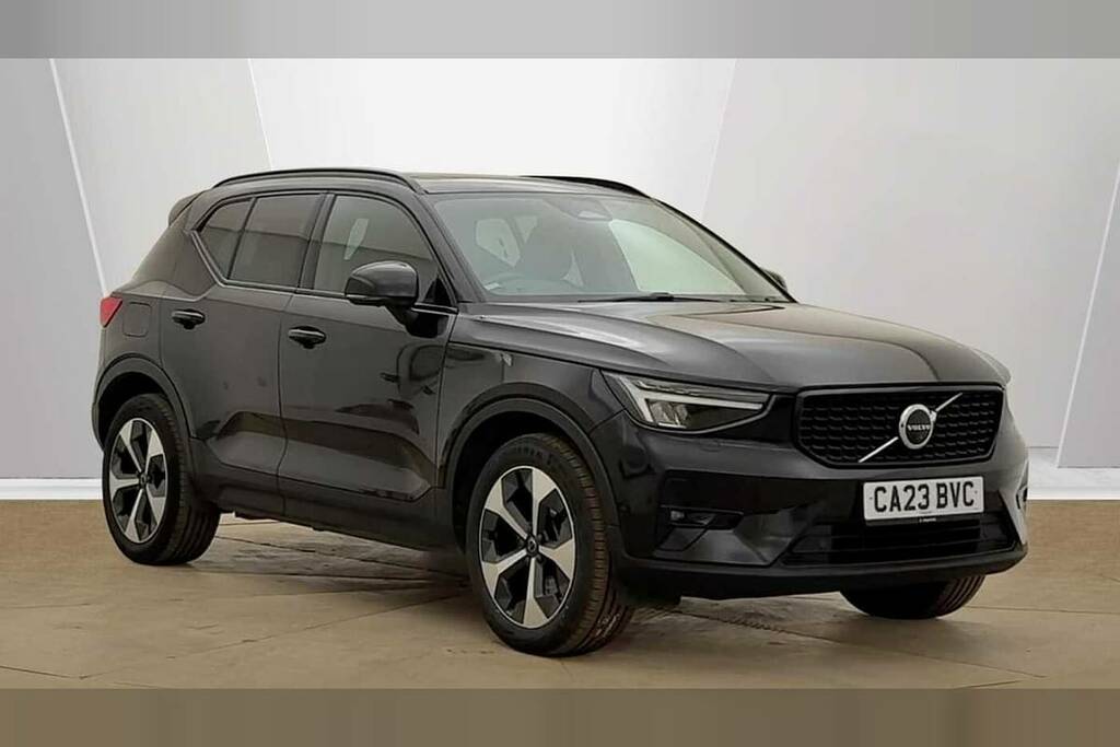 Volvo XC40 2.0 B4p Ultimate Dark Black