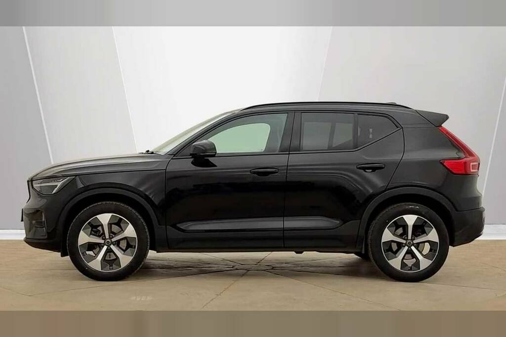 Volvo XC40 2.0 B4p Ultimate Dark CA23BVC Black #6