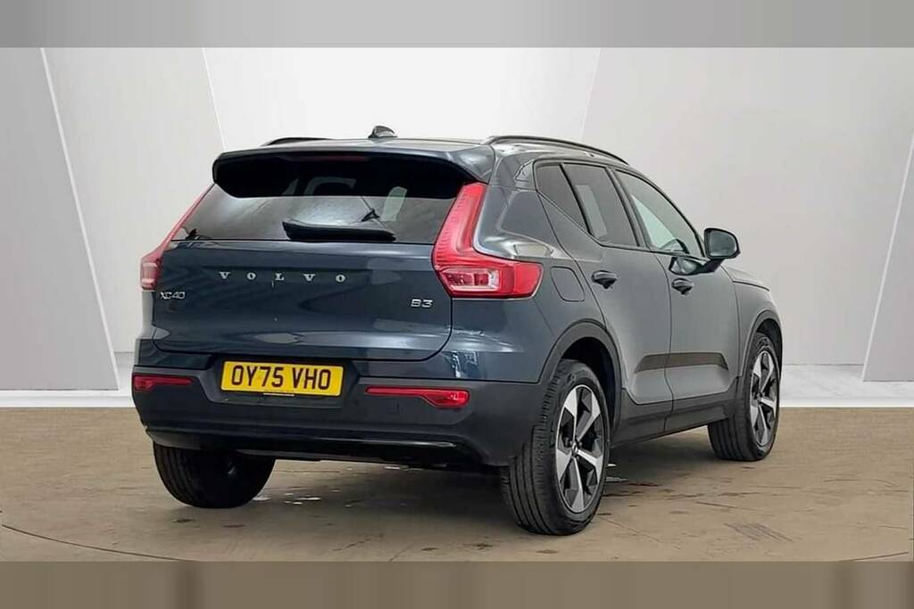 Volvo XC40 2.0 B3p Plus Dark OY75VHO Blue #3