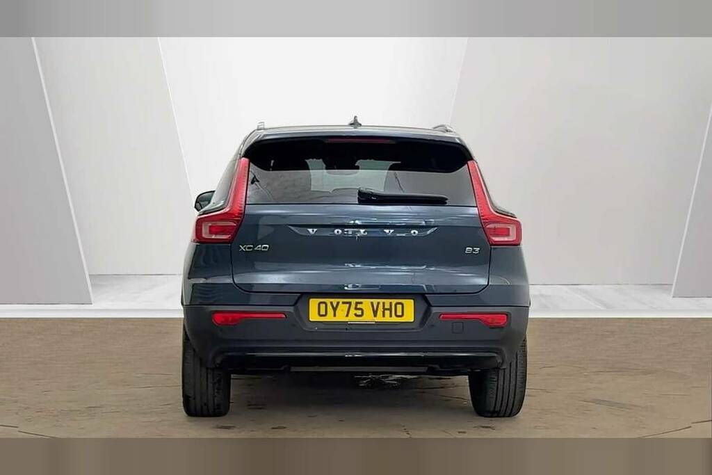 Volvo XC40 2.0 B3p Plus Dark OY75VHO Blue #4