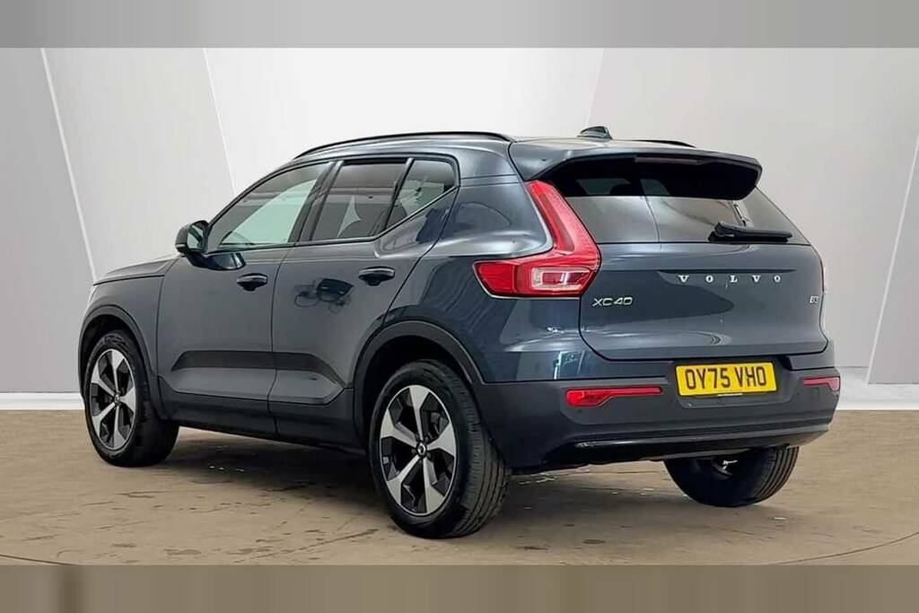 Volvo XC40 2.0 B3p Plus Dark OY75VHO Blue #5