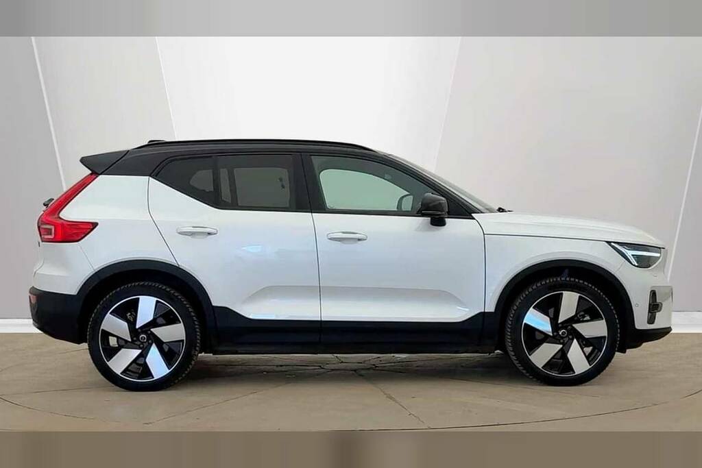 Volvo XC40 300Kw Recharge Twin Ultimate 82Kwh Awd White #2