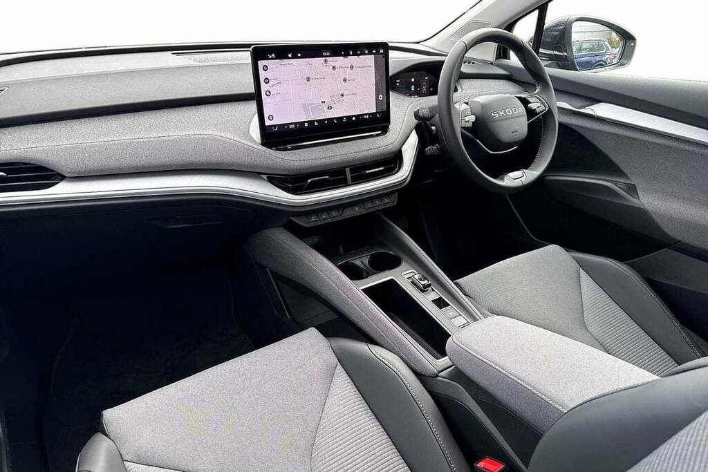 Skoda ENYAQ 210Kw 85 Edition 82Kwh Black #2