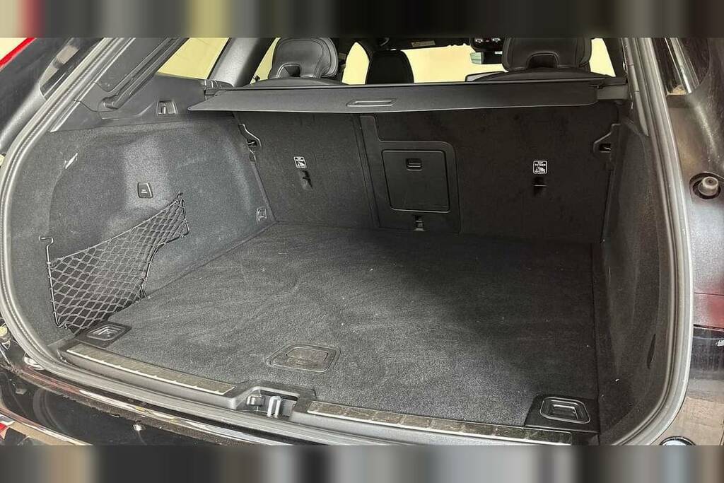 Volvo XC60 2.0 B5p Plus Black Edition Awd Geartronic Black #5