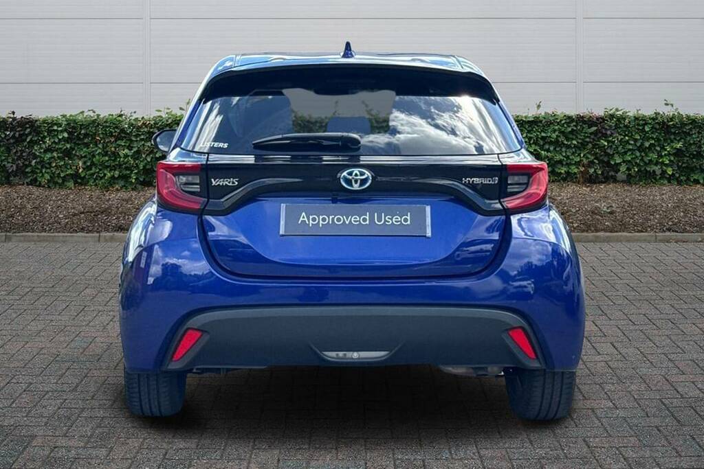 Toyota Yaris 1.5 Hybrid Design Cvt VU72TXF Blue #4