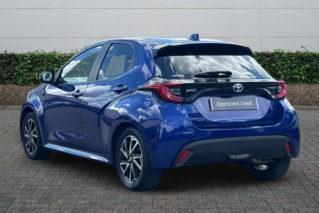 Toyota Yaris 1.5 Hybrid Design Cvt VU72TXF Blue #2