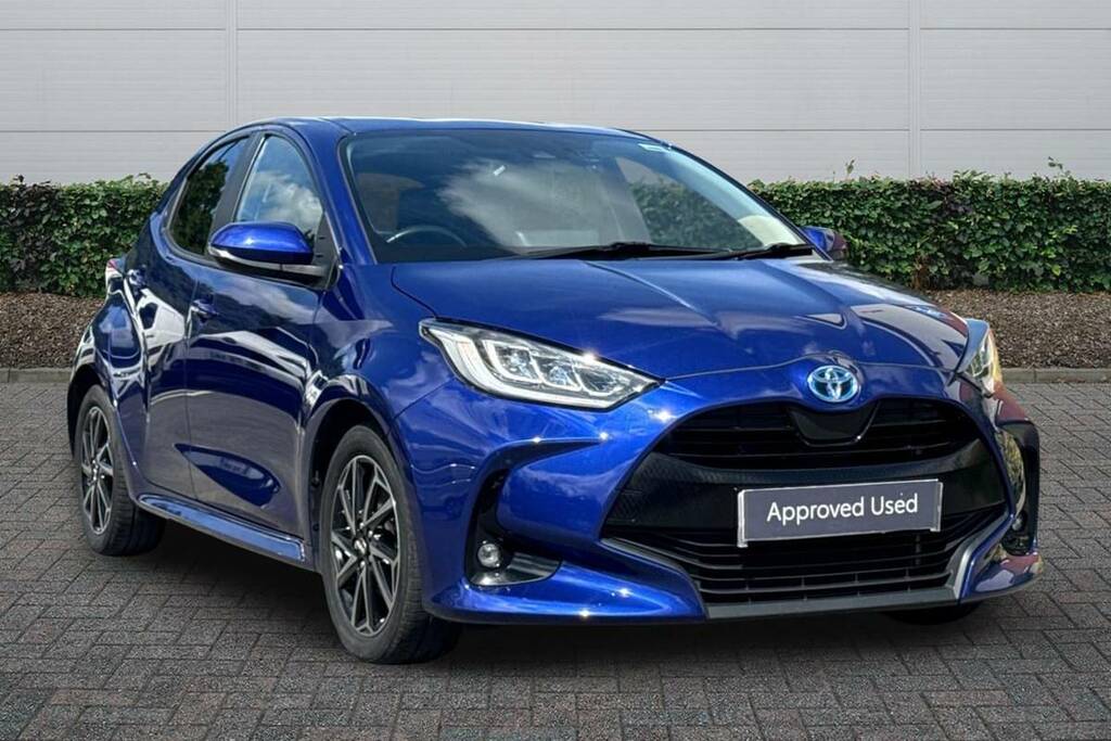 Toyota Yaris 1.5 Hybrid Design Cvt Blue