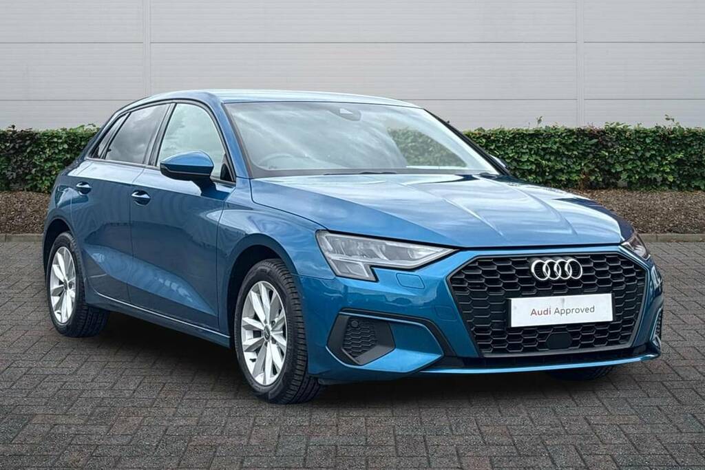 Audi A3 35 Tfsi Technik Blue