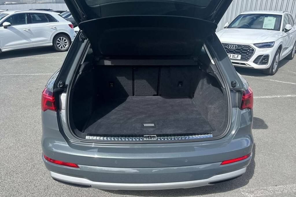 Audi Q3 35 Tfsi Sport BJ70DYF Grey #2