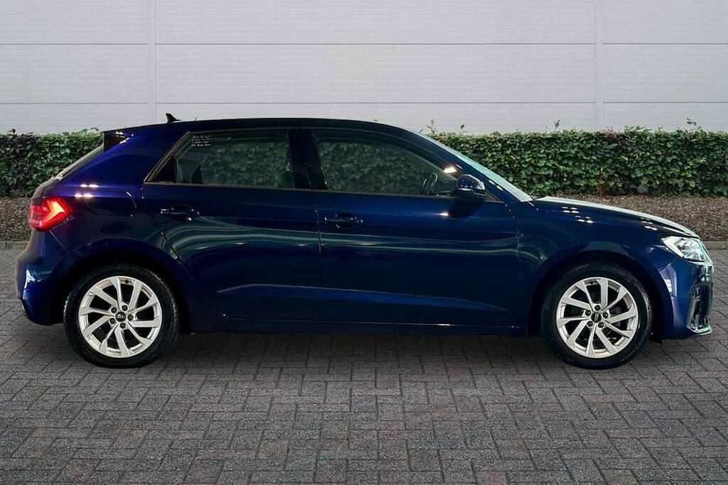 Audi A1 25 Tfsi Sport S Tronic BL72OTS Blue #4